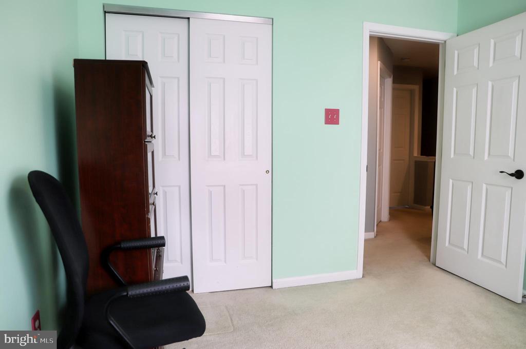428 GAVIN DRIVE
