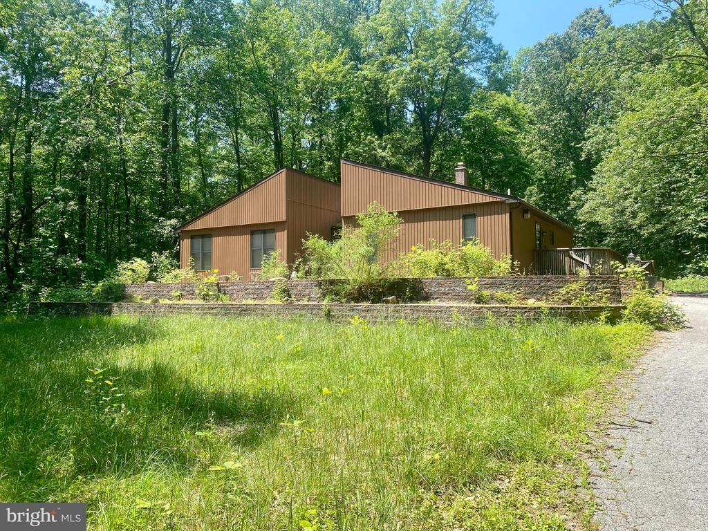 103 BEIDIMAN DRIVE