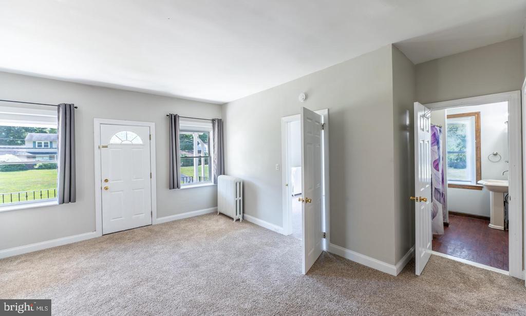295 SWEDESFORD ROAD