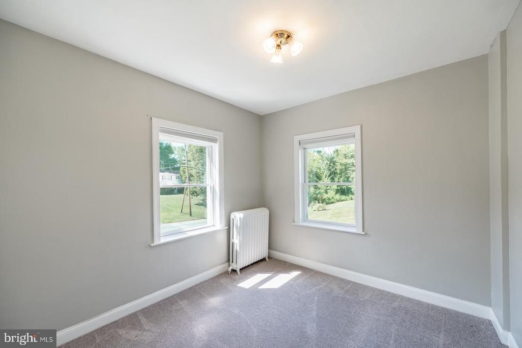 295 SWEDESFORD ROAD