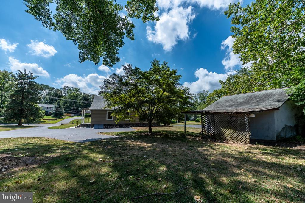 295 SWEDESFORD ROAD