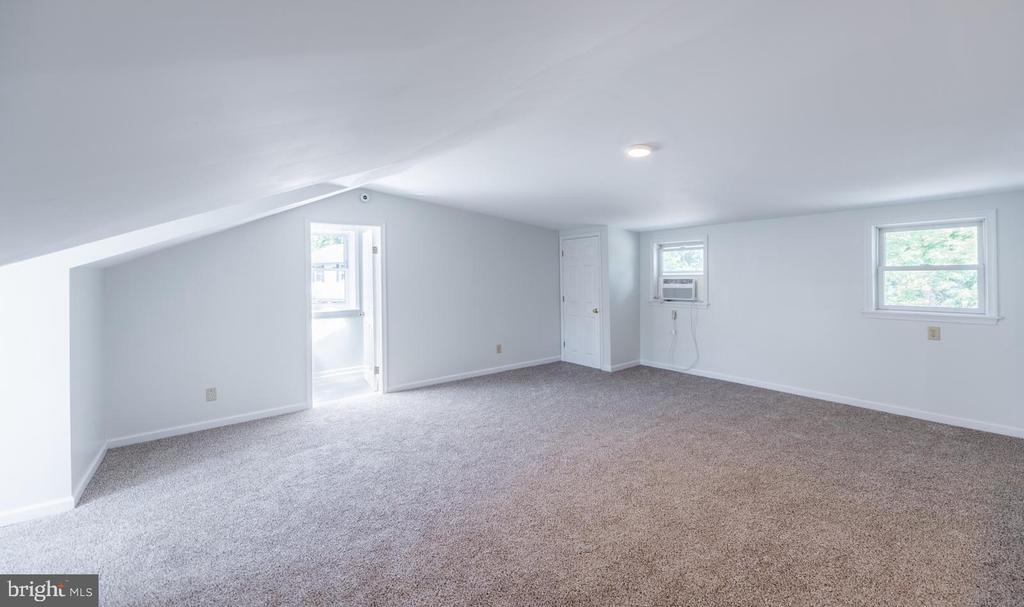 295 SWEDESFORD ROAD
