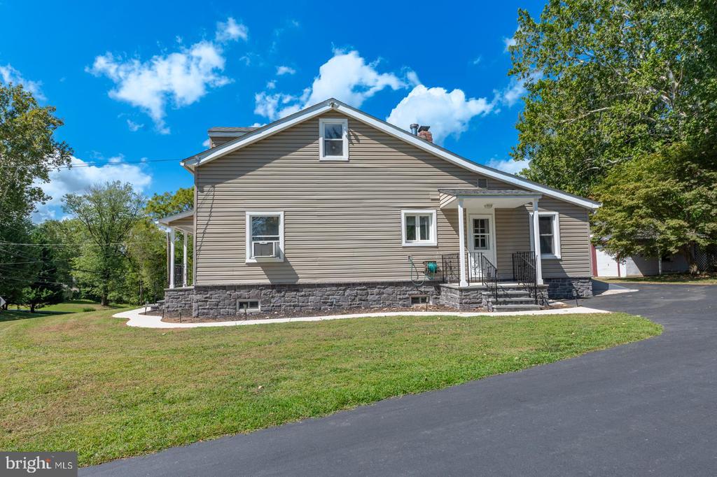 295 SWEDESFORD ROAD