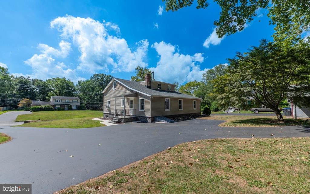 295 SWEDESFORD ROAD