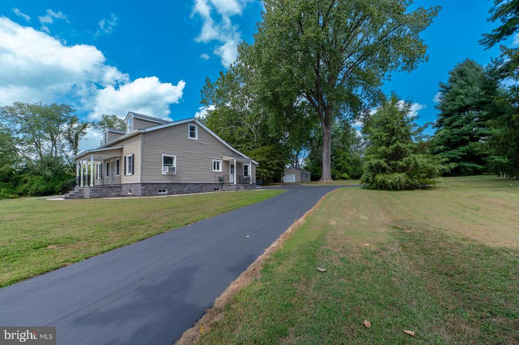 295 SWEDESFORD ROAD