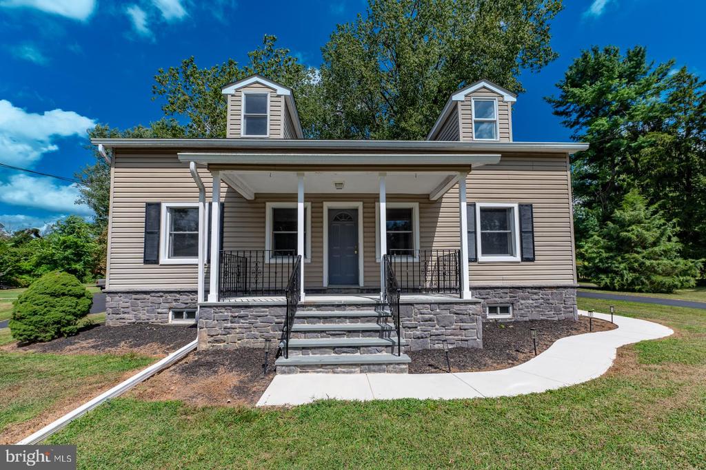 295 SWEDESFORD ROAD