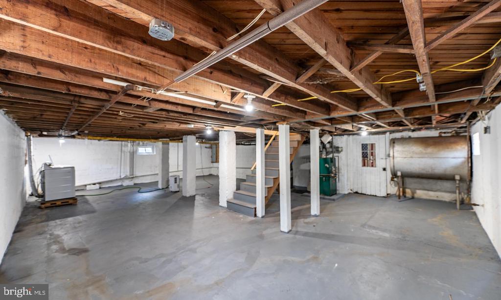 295 SWEDESFORD ROAD