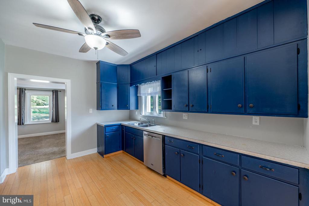 295 SWEDESFORD ROAD