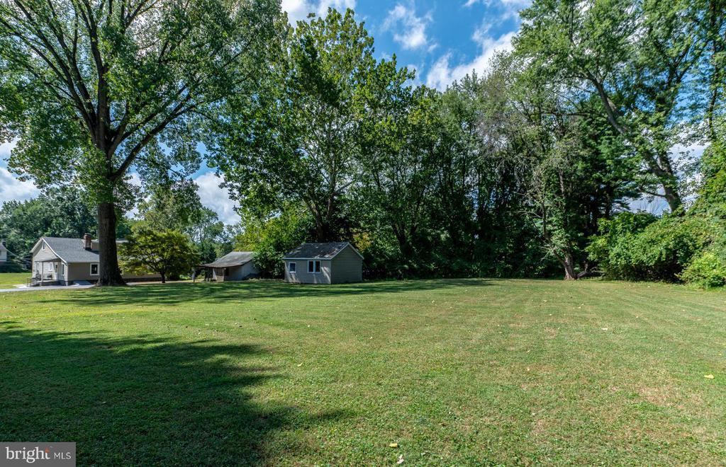 295 SWEDESFORD ROAD