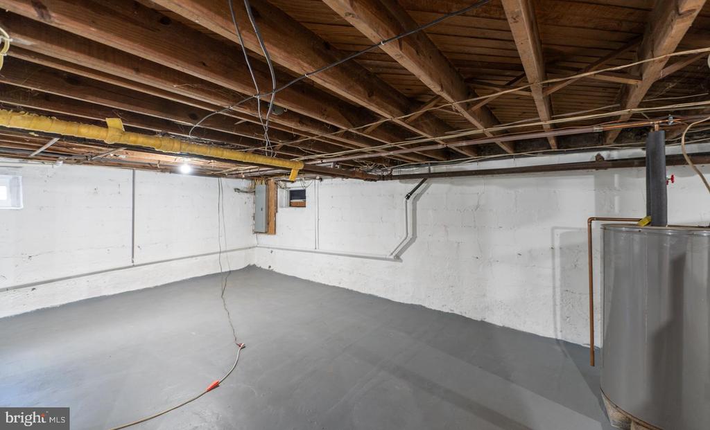 295 SWEDESFORD ROAD