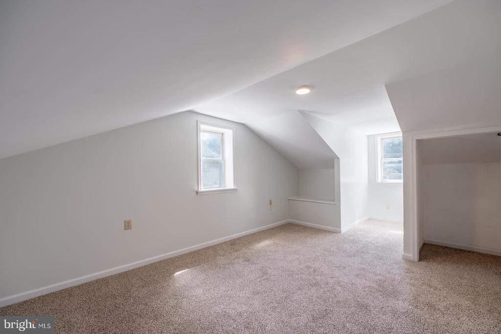 295 SWEDESFORD ROAD