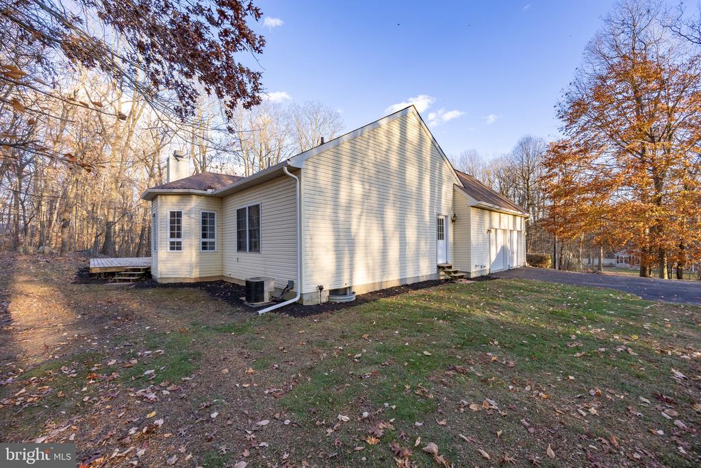 1425 TELEGRAPH ROAD