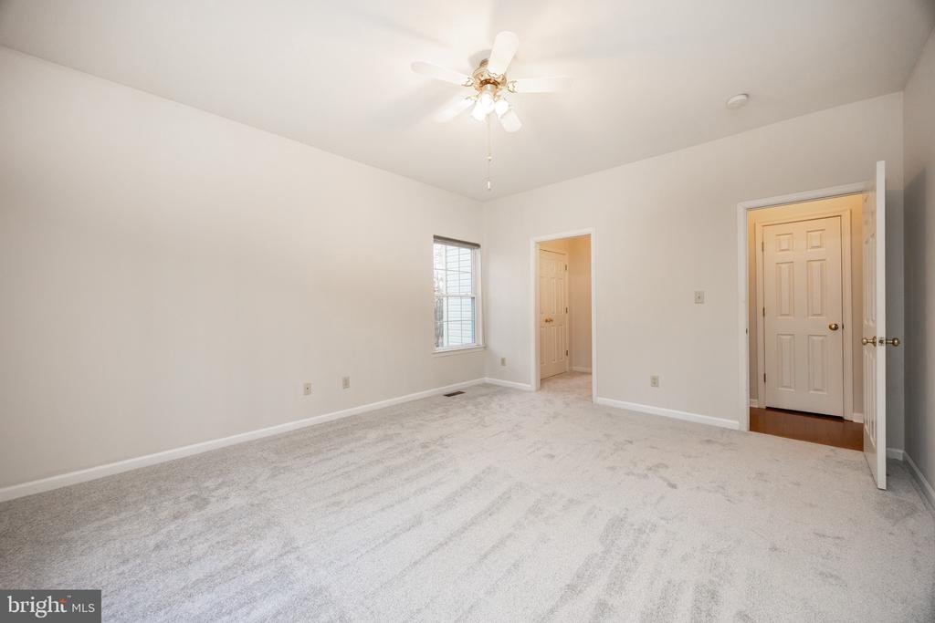 1425 TELEGRAPH ROAD
