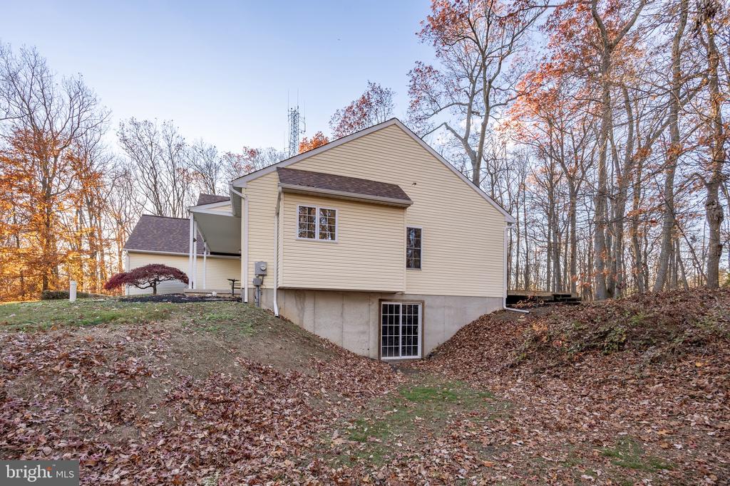 1425 TELEGRAPH ROAD