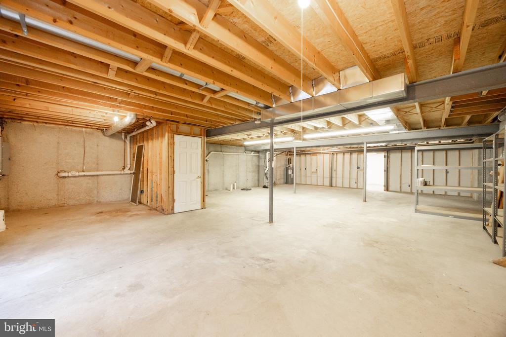 1425 TELEGRAPH ROAD