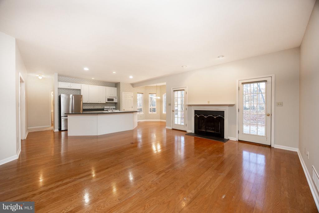 1425 TELEGRAPH ROAD