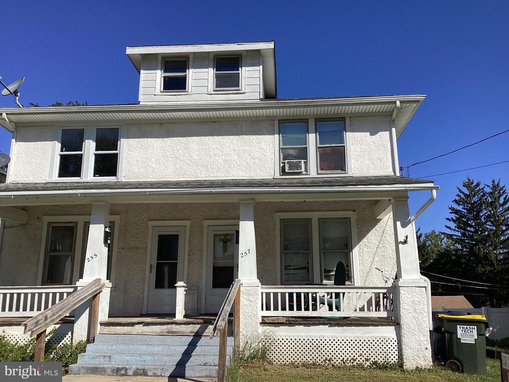 257 MAPLE STREET