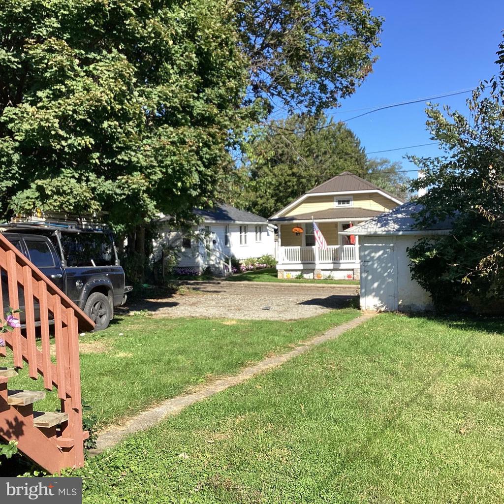 257 MAPLE STREET