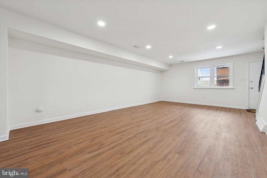 21 MARKEL ROAD