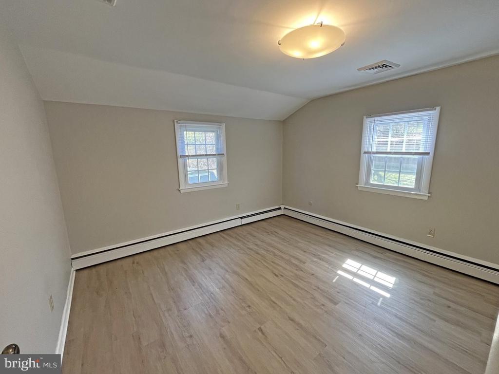 1526 TELEGRAPH ROAD