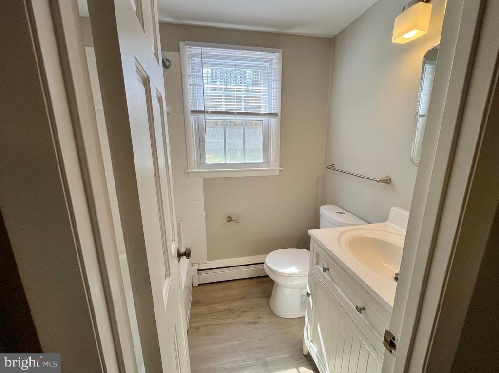 1526 TELEGRAPH ROAD