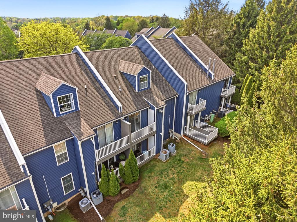 965 ROUNDHOUSE COURT