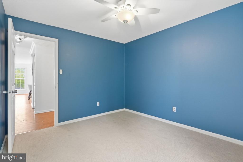 965 ROUNDHOUSE COURT