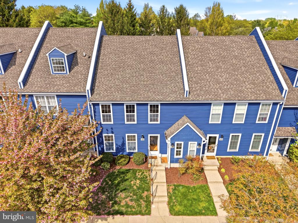 965 ROUNDHOUSE COURT