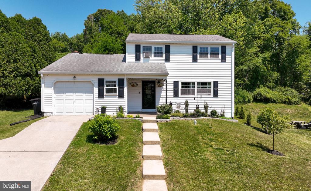 301 DULLES DRIVE