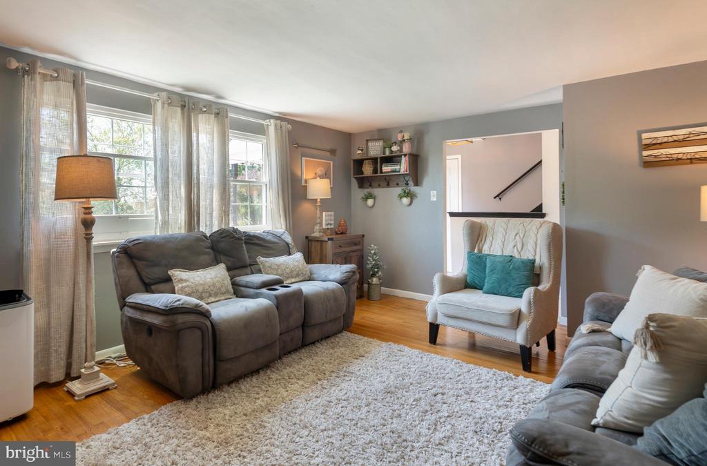 301 DULLES DRIVE
