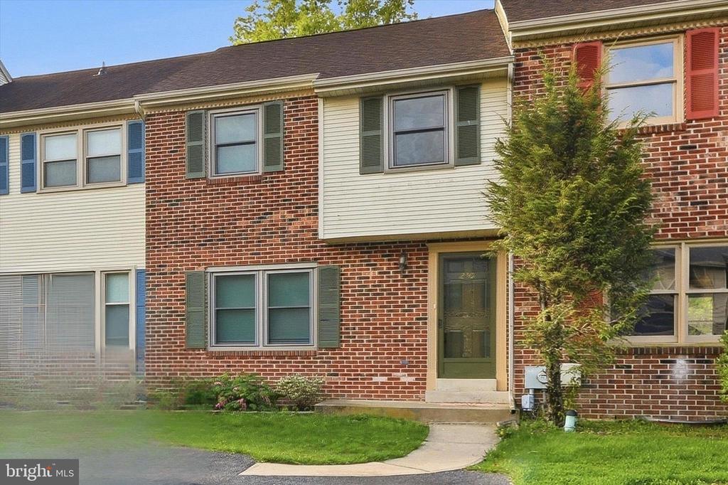 230 SULKY WAY