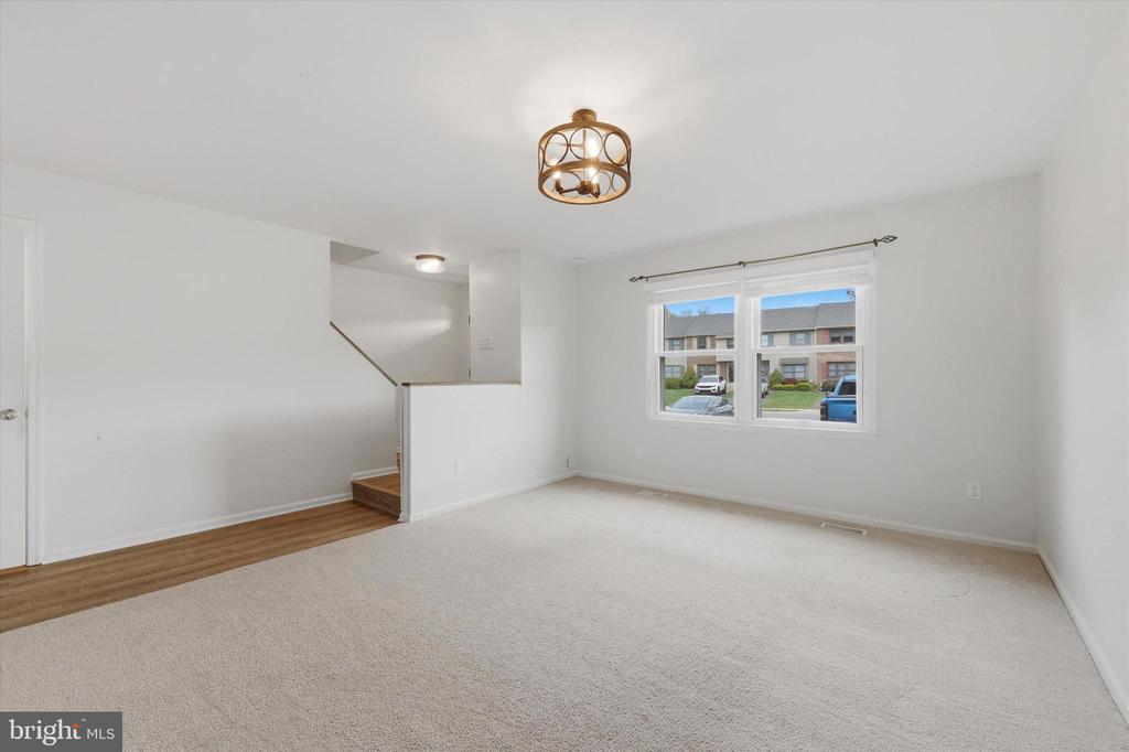 230 SULKY WAY