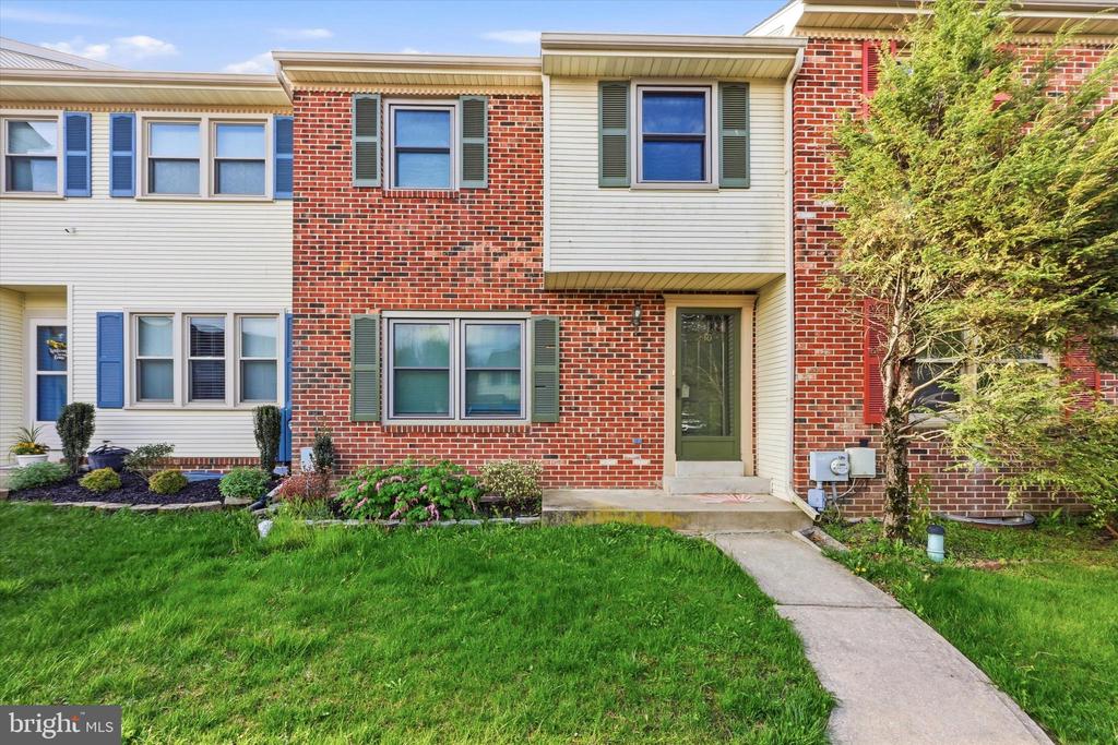 230 SULKY WAY