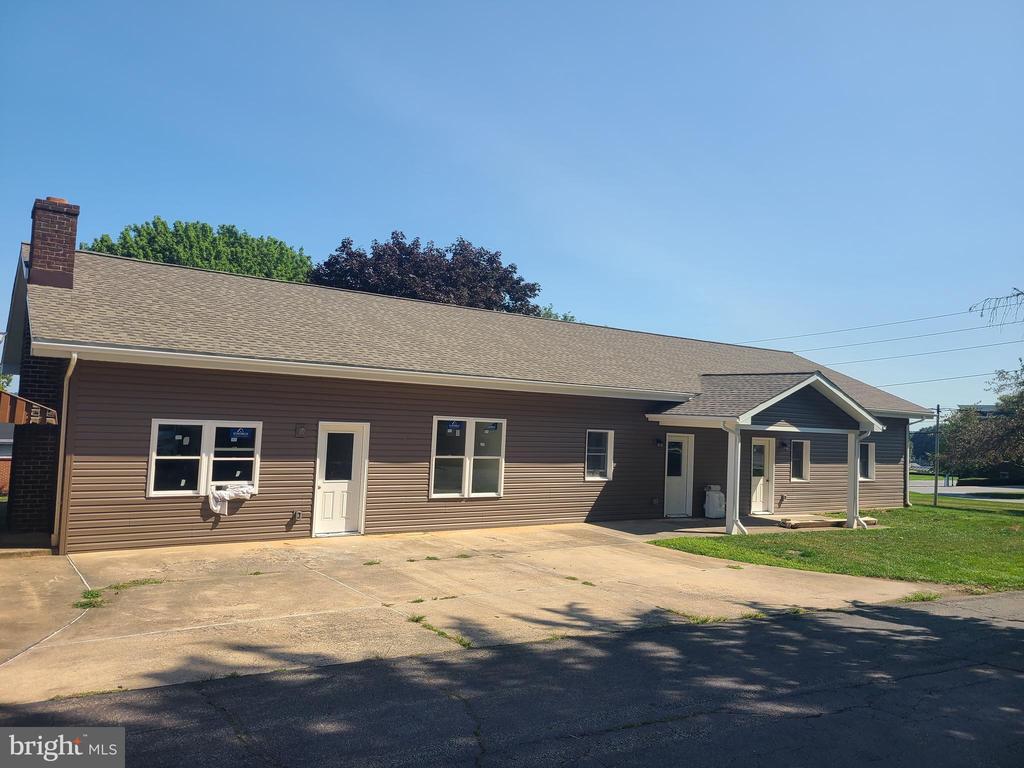 610 ROBERT FULTON HIGHWAY Unit: UNIT C