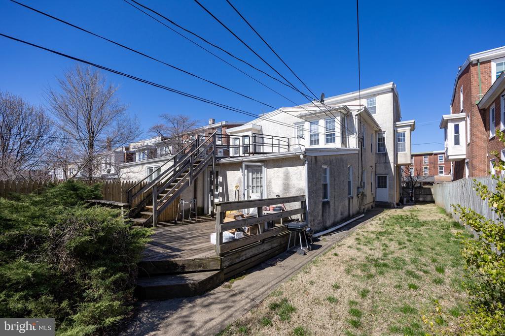 566 STANBRIDGE STREET