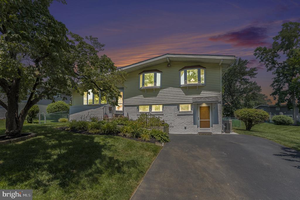 2108 SIERRA ROAD