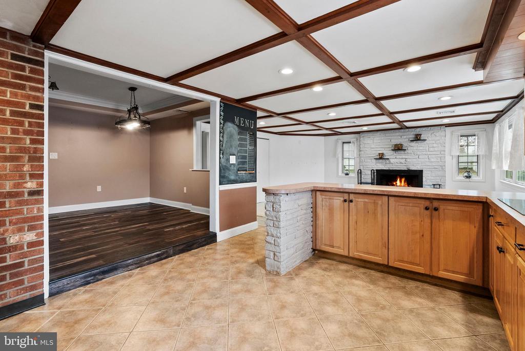 351 RIVERVIEW ROAD