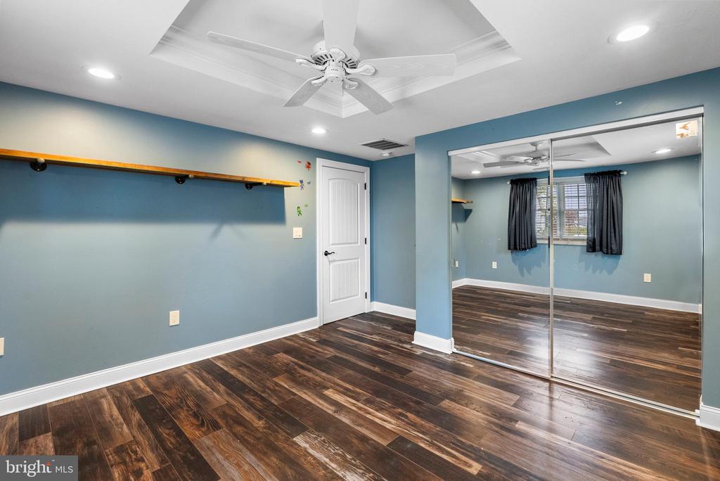 351 RIVERVIEW ROAD