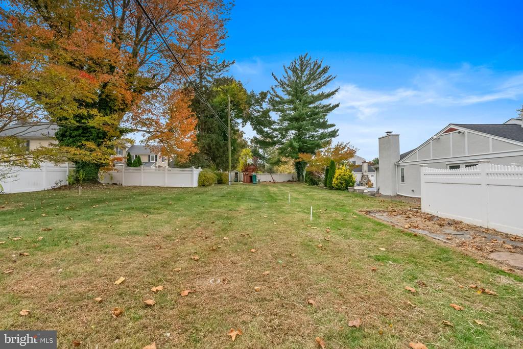 351 RIVERVIEW ROAD