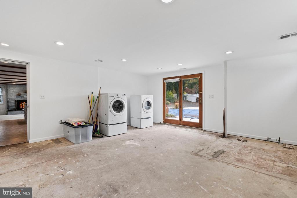 351 RIVERVIEW ROAD