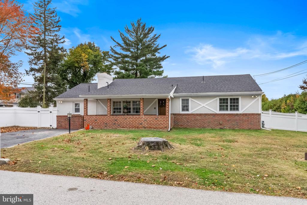 351 RIVERVIEW ROAD
