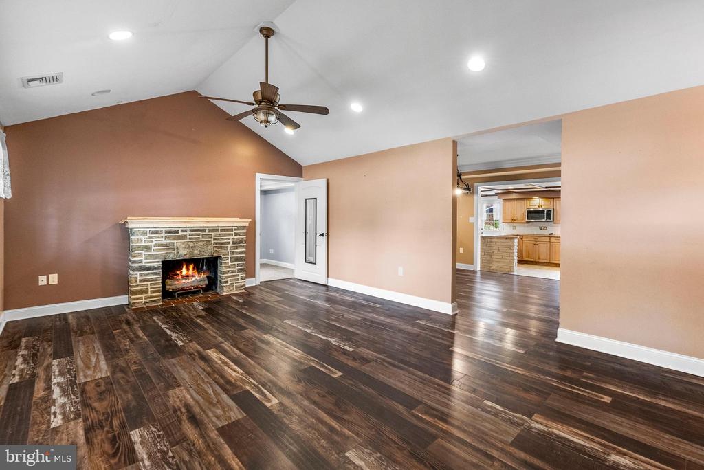 351 RIVERVIEW ROAD