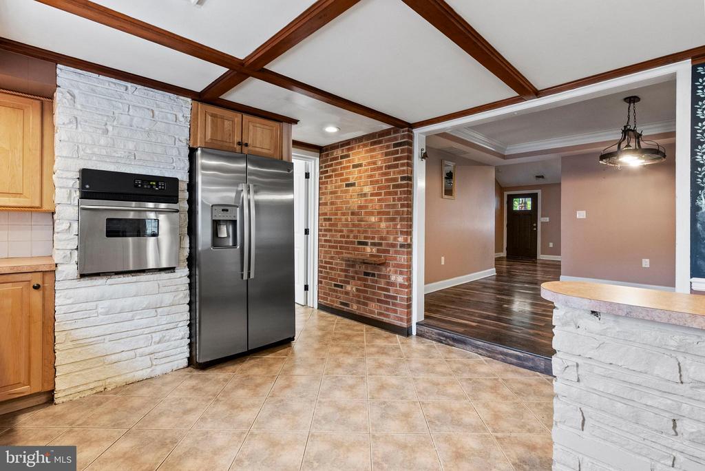 351 RIVERVIEW ROAD