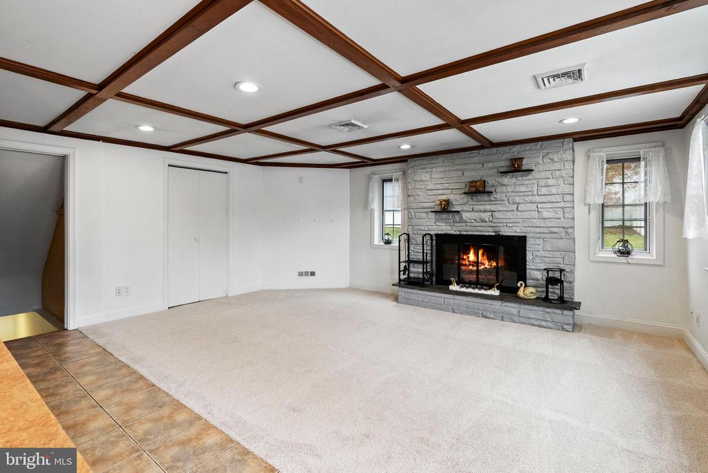 351 RIVERVIEW ROAD