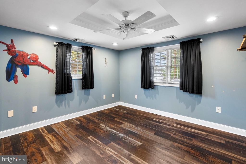 351 RIVERVIEW ROAD