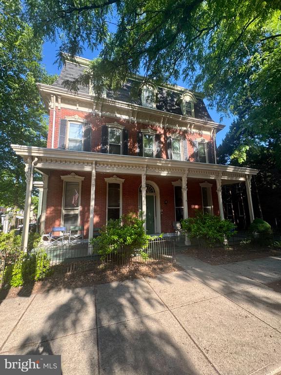 151 N HANOVER STREET Unit: 1
