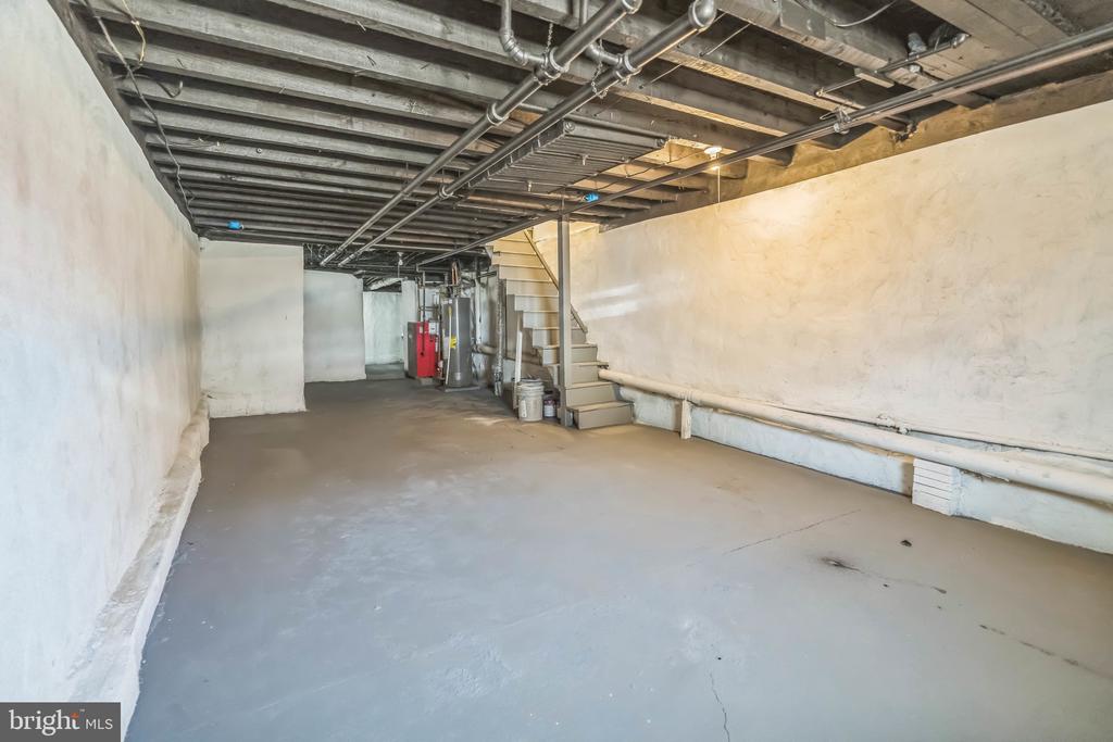 226 N 64TH STREET