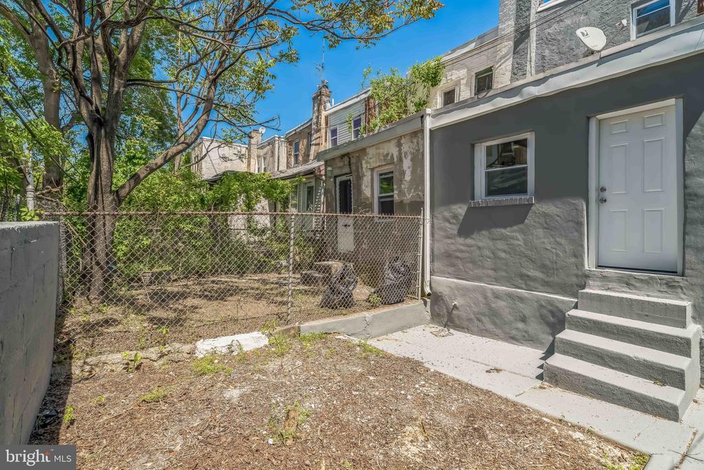226 N 64TH STREET