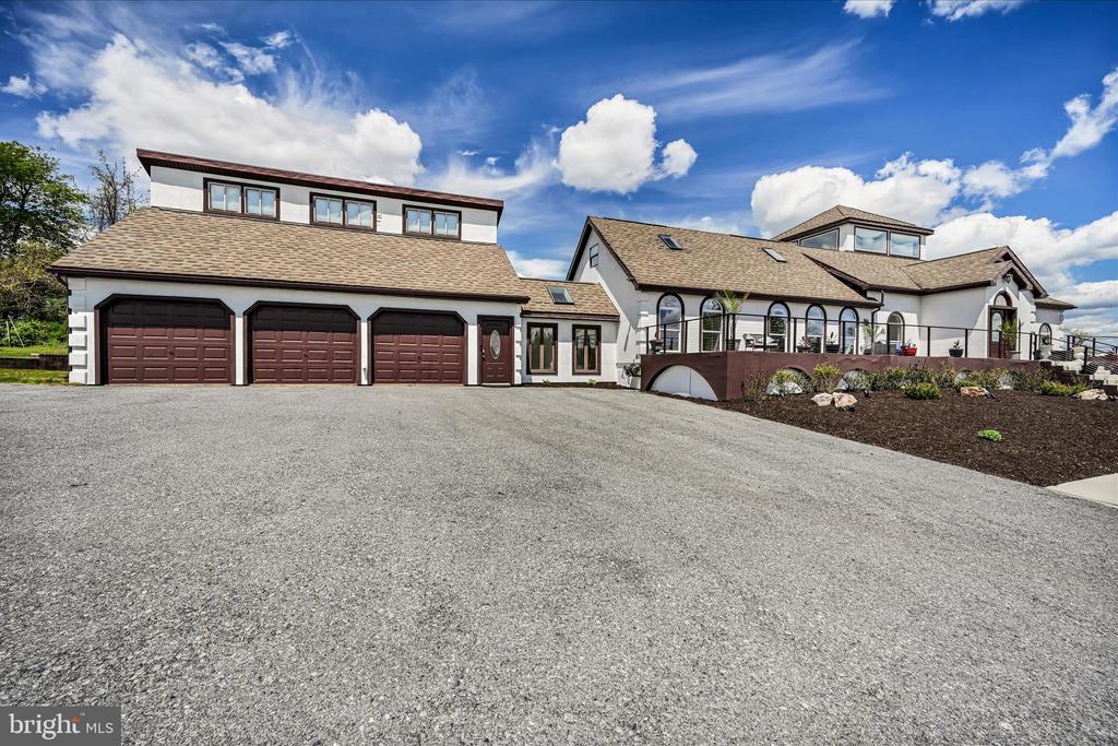 1076 INDIAN COVE
