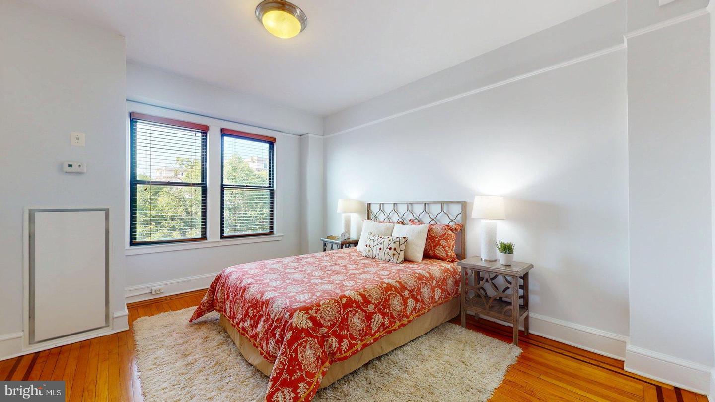 1613 Harvard St NW #415